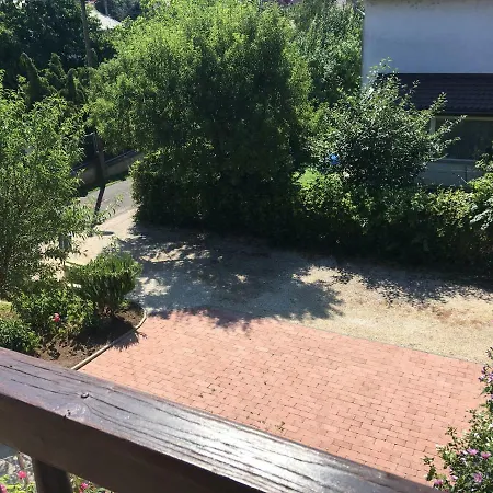 Appartement Roza Apartmanhaz *